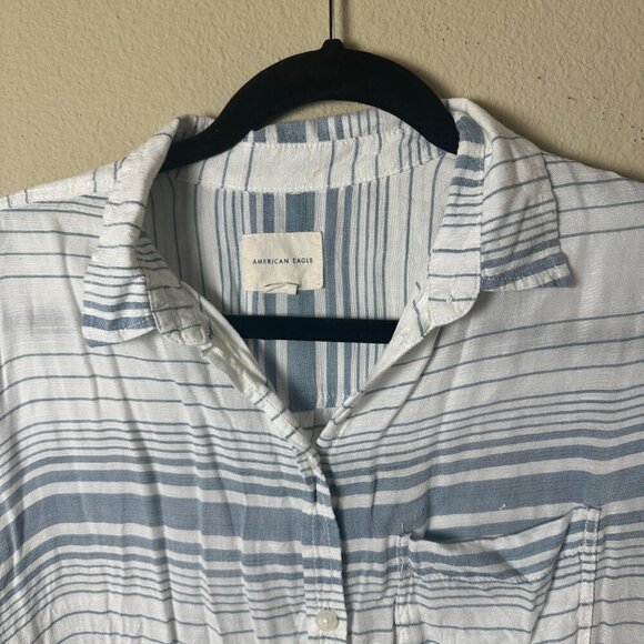 AMERICAN EAGLE Semi Sheer Blue White Striped Gauze / Linen Blouse Top Size Small - Picture 3 of 10